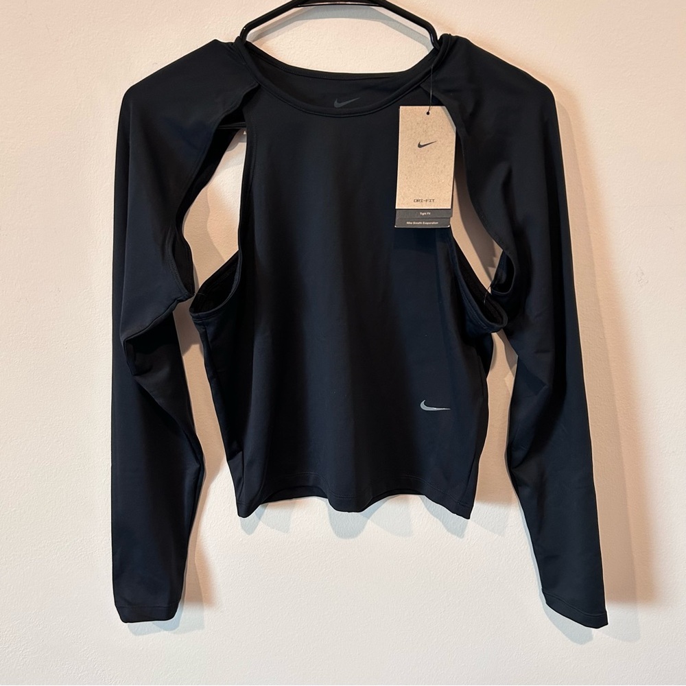 Nike running top